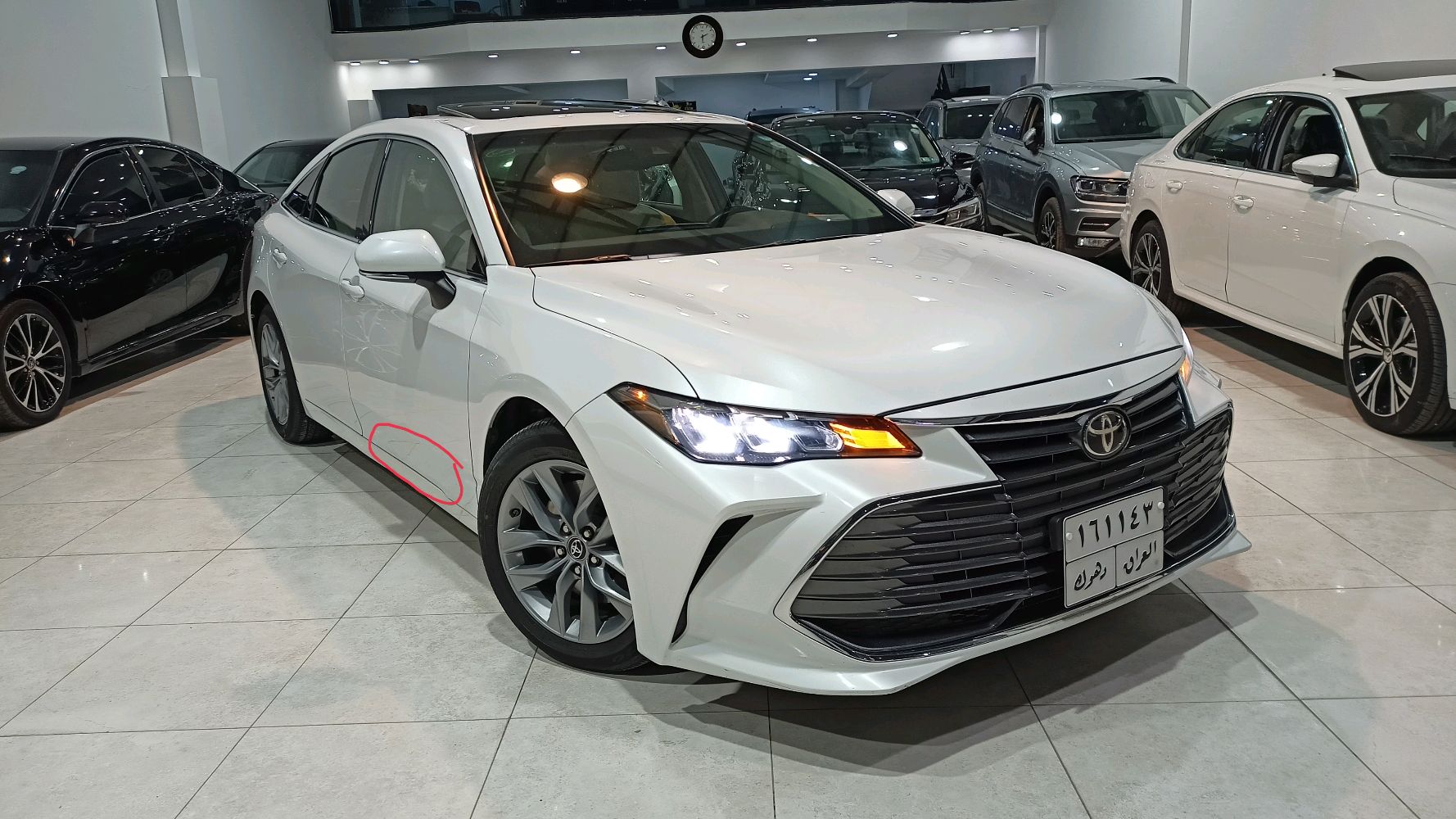 Toyota Avalon xle 2019