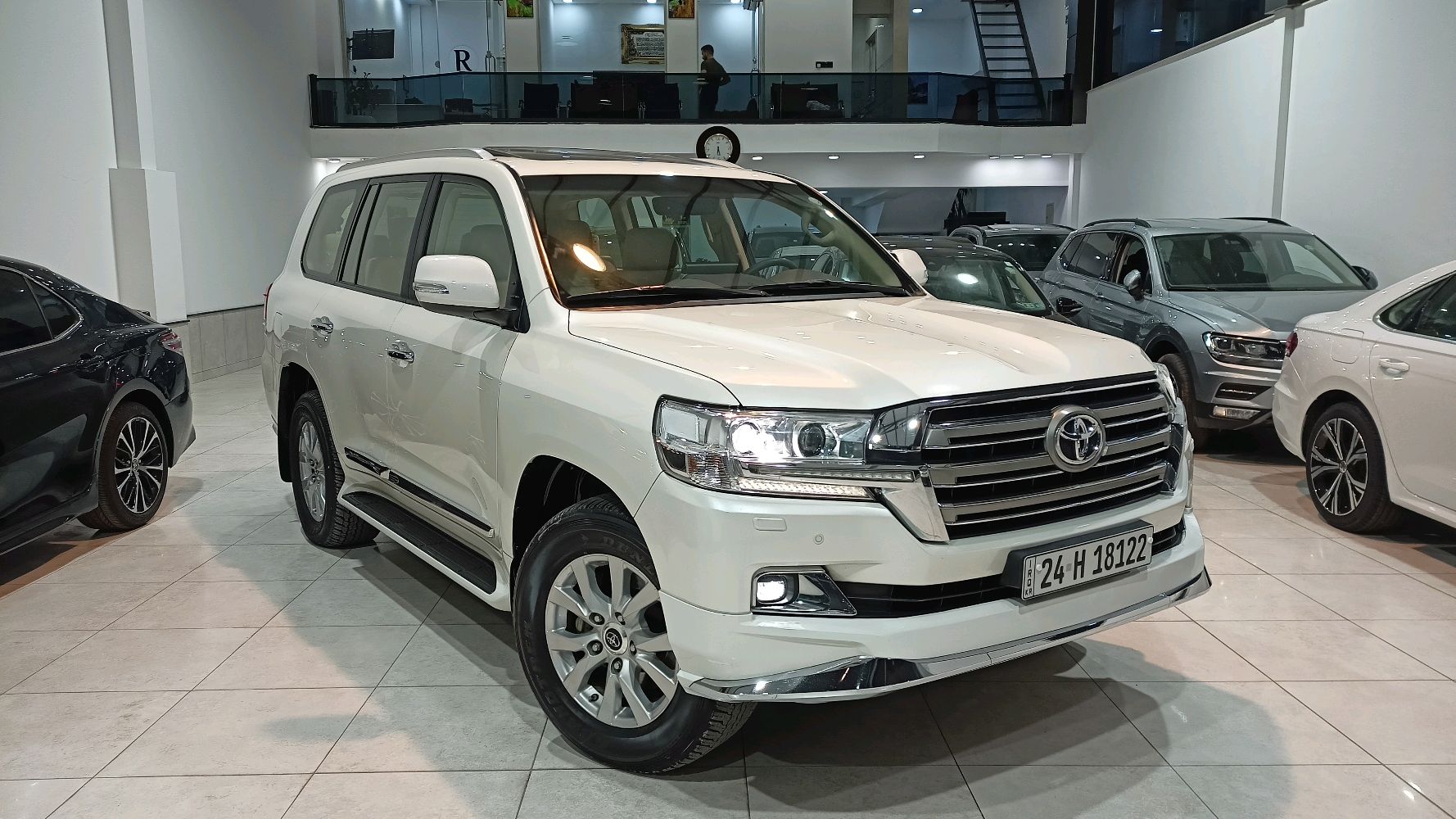 Toyota land cruiser gxr 2018