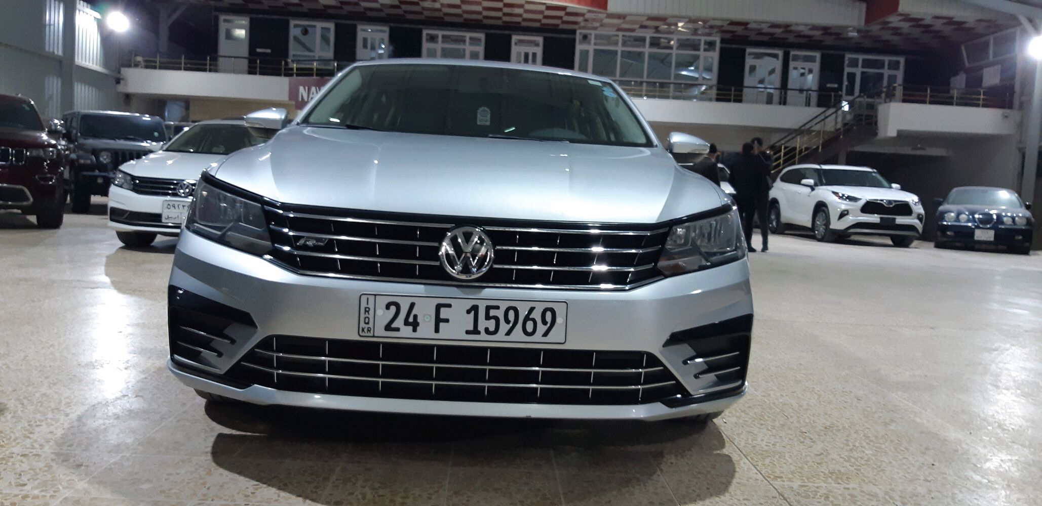 VOLKSWAGEN PASSAT R LINE