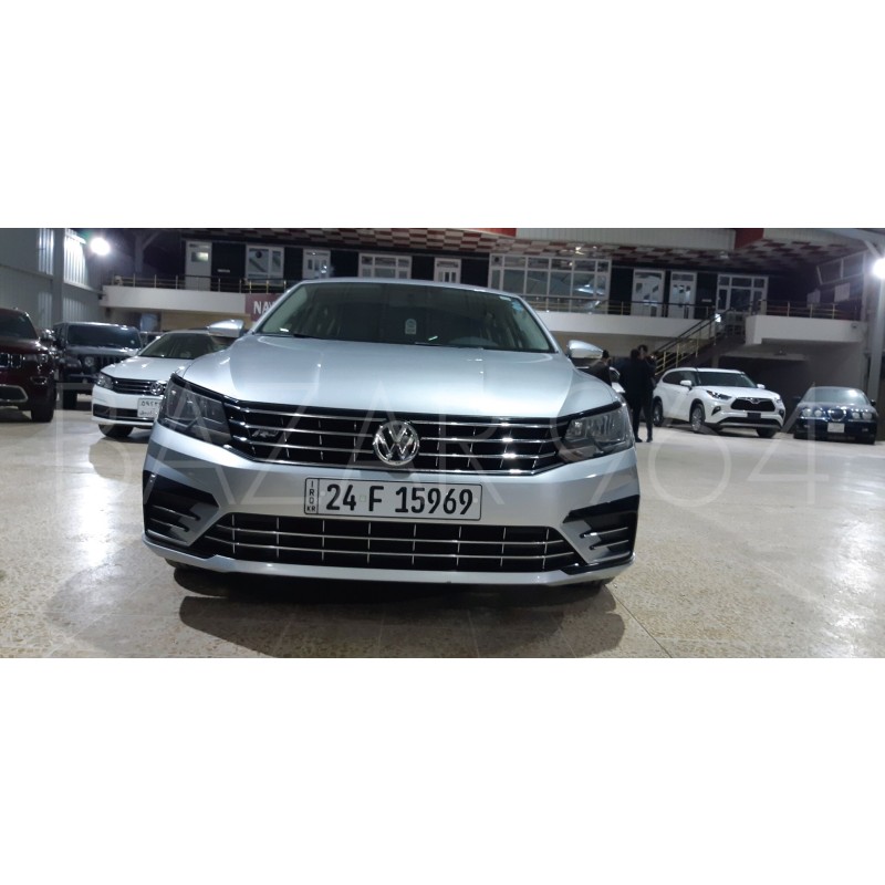 VOLKSWAGEN PASSAT R LINE