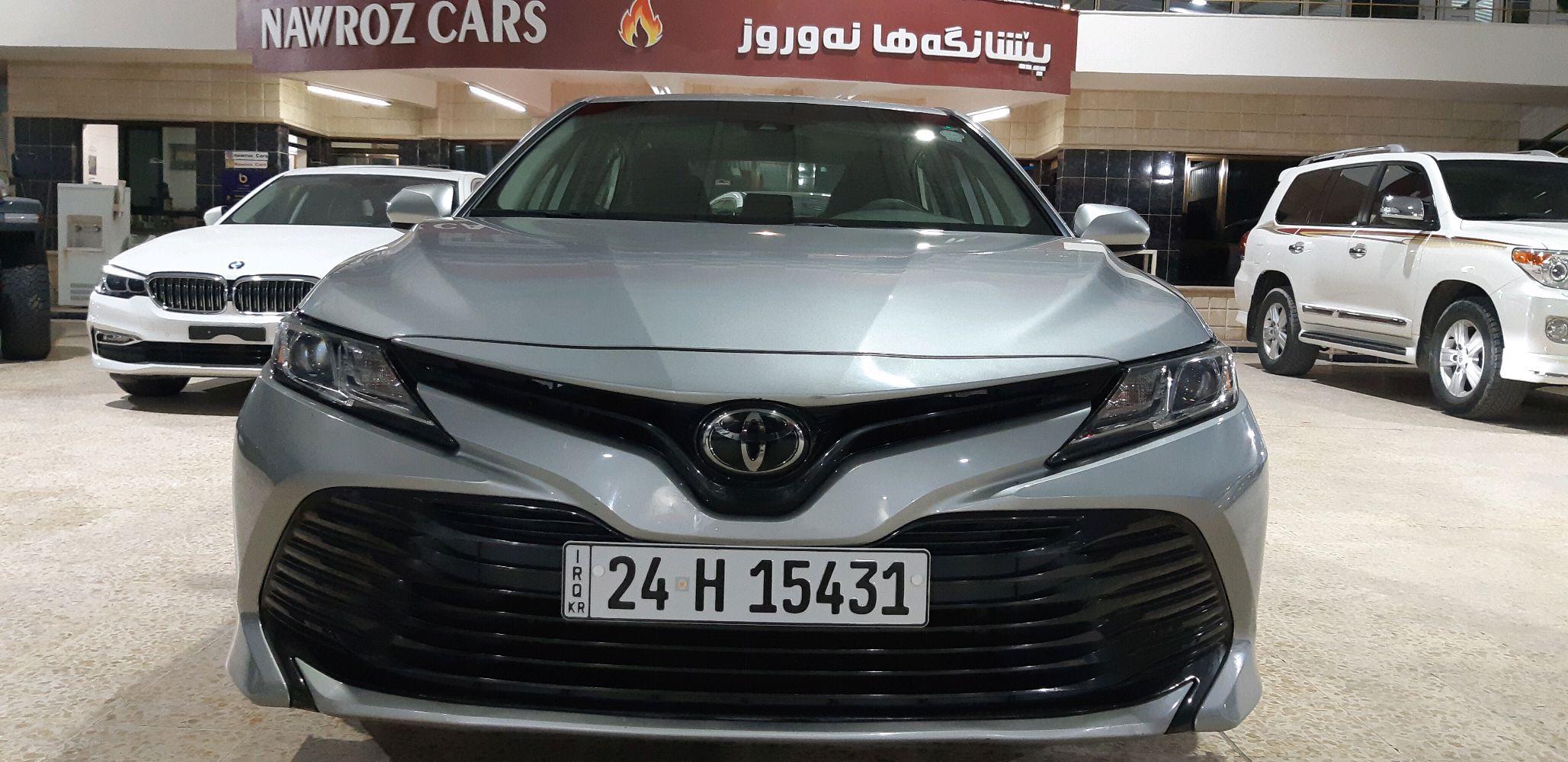 TOYOTA CAMRY