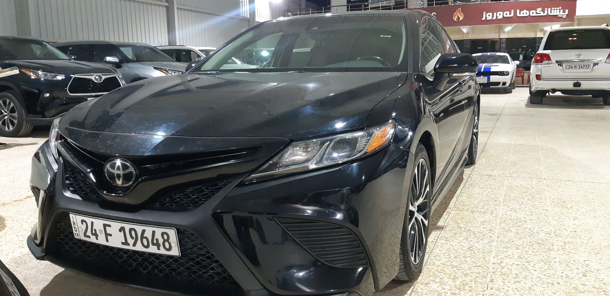 TOYOTA CAMRY SE PLUS