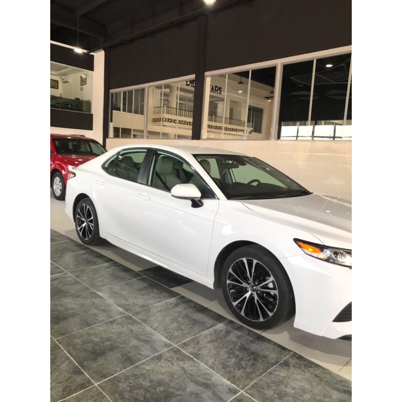 Toyota Camry 2020