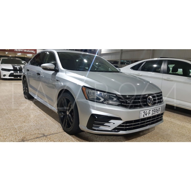 VOLKSWAGEN PASSAT R LINE 