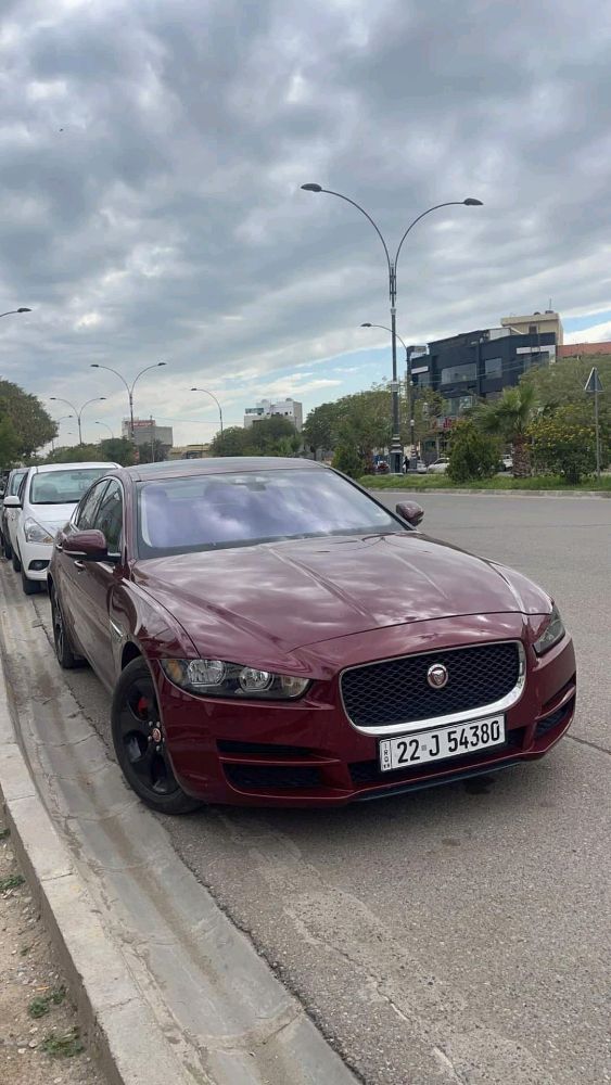 JAGUAR  XE 2017