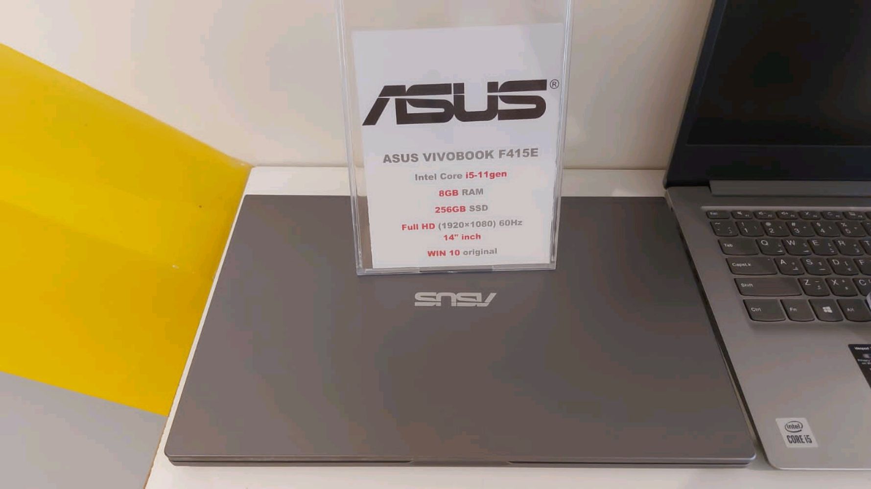 ASUS VIVOBOOK F415E