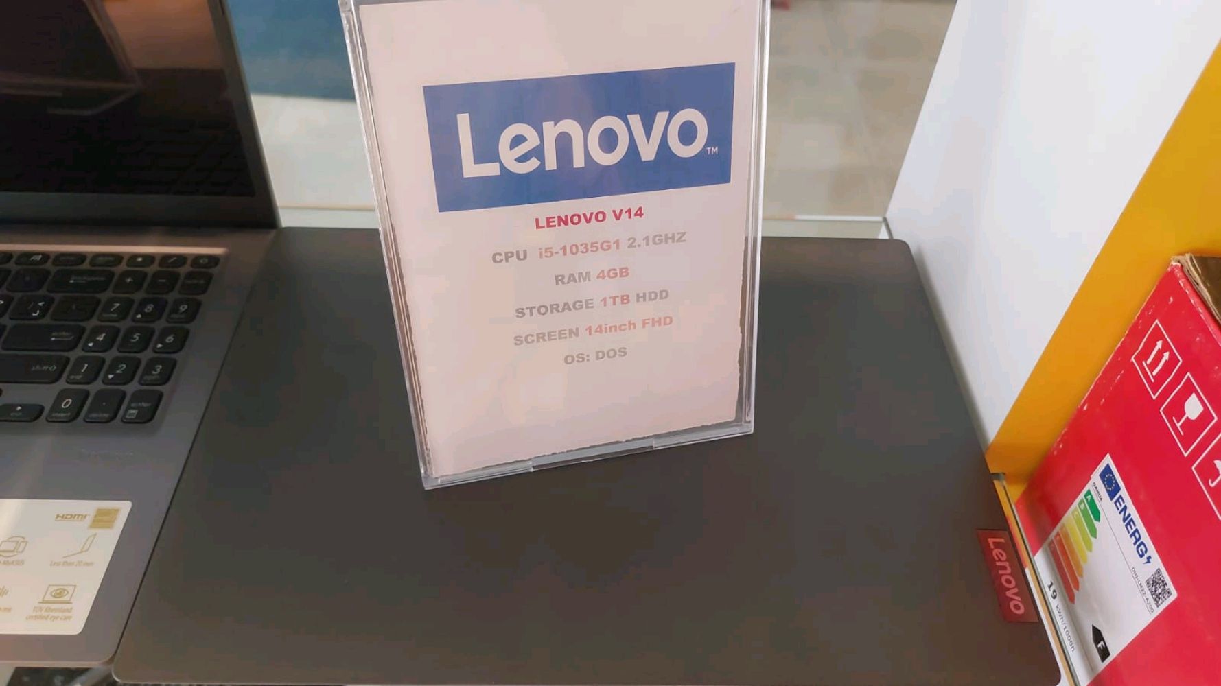 LENOVO V14