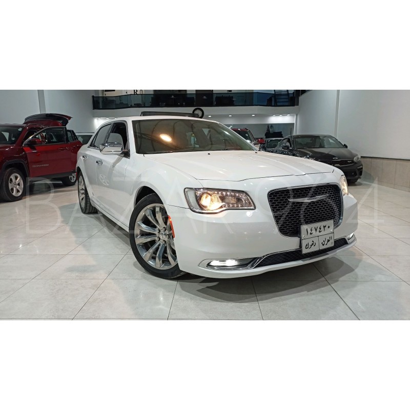 Chrysler  300 2019