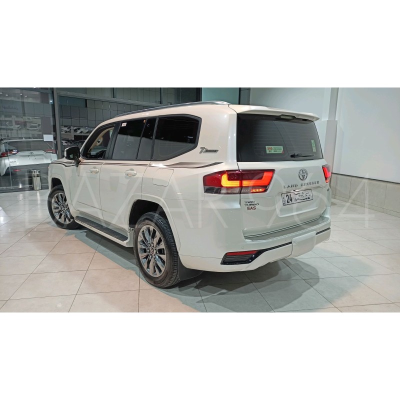 Toyota land cruiser GX.R twin turbo 2022