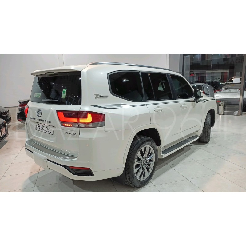 Toyota land cruiser GX.R twin turbo 2022