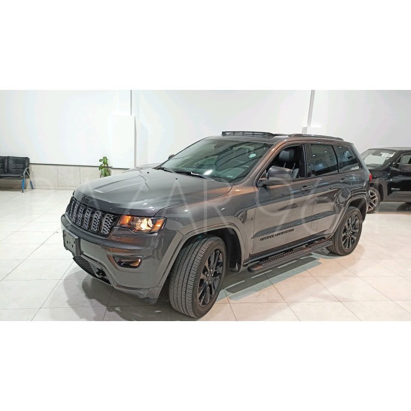 jeep grand Cherokee black top 2020