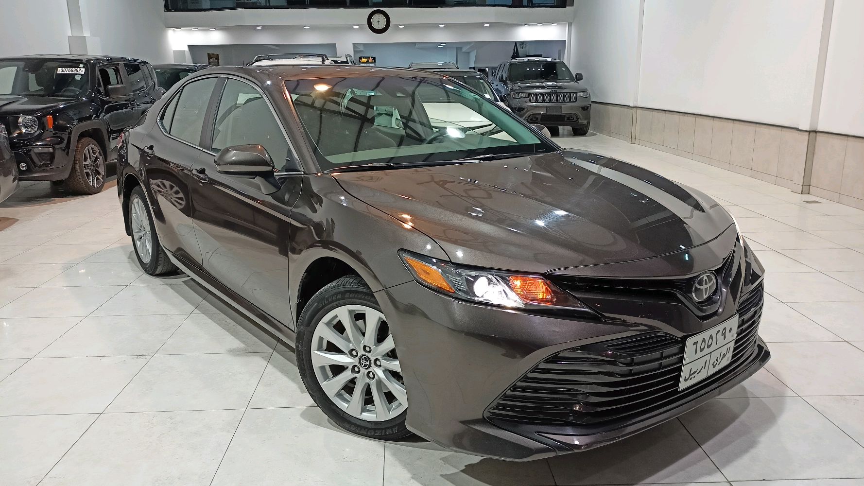 Toyota Camry le 2019