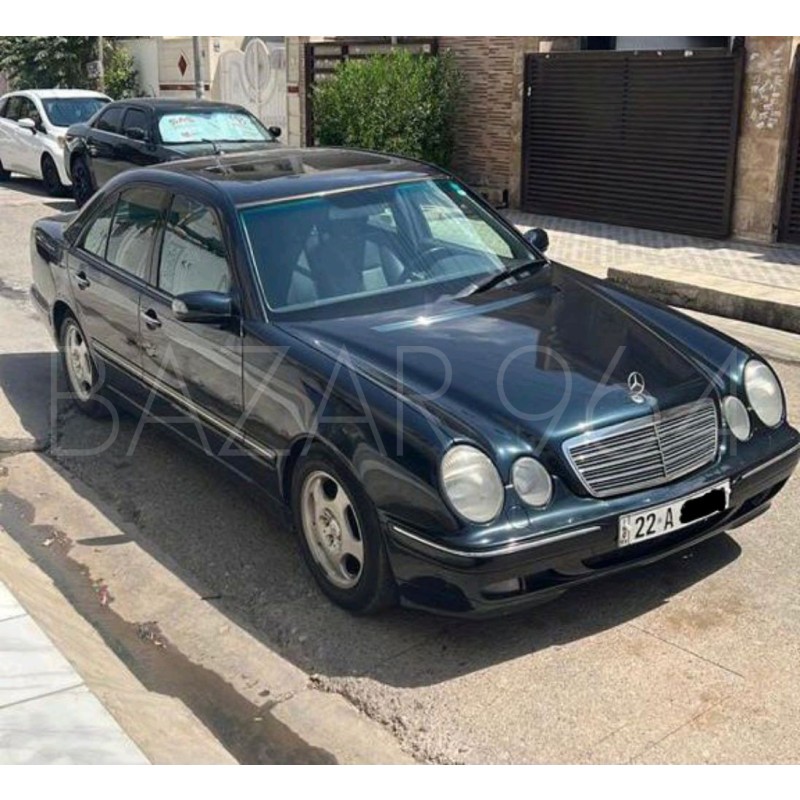 Mercedes-benz E320