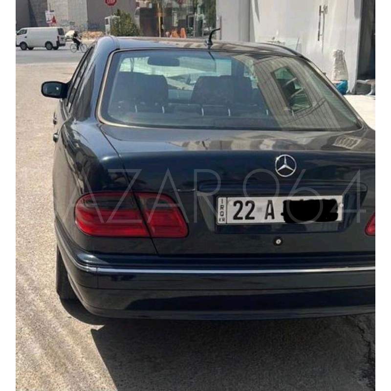 Mercedes-benz E320