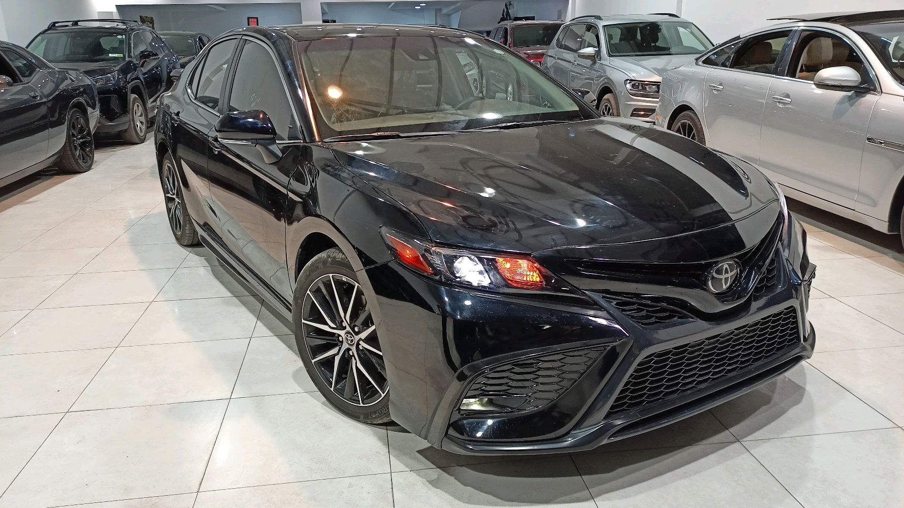 Toyota Camry se 2022