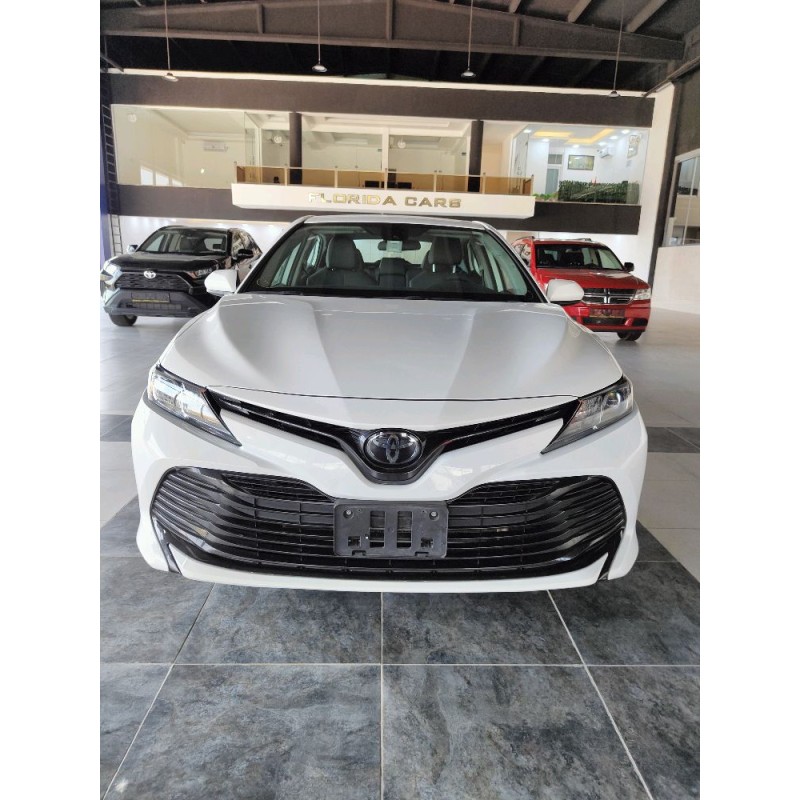 تويوتا camry le